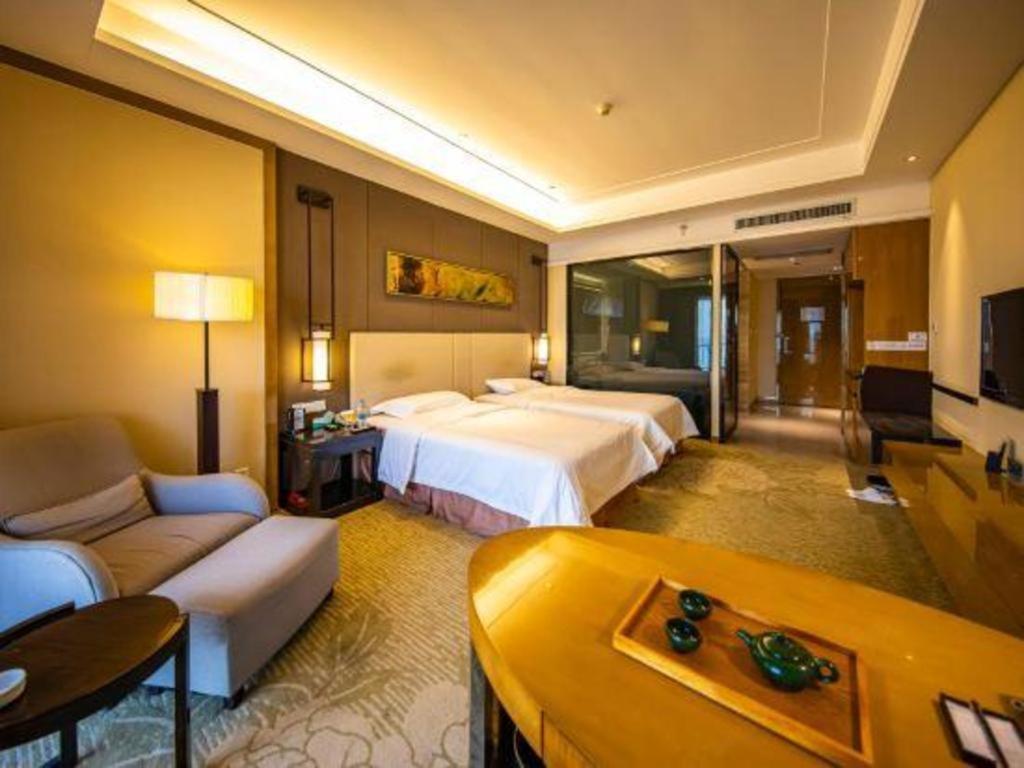 Haiyang Shenglong Jianguo Hotel Hai-yang-hsien Exterior foto